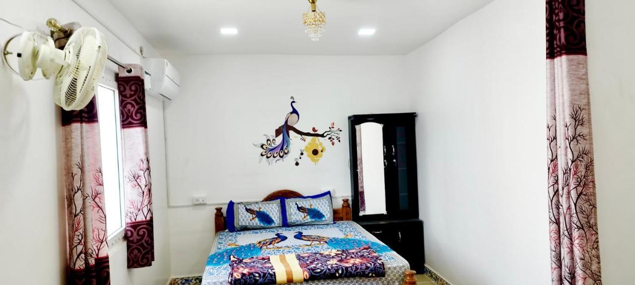 Готель Kavieya Residency Purnankuppam Екстер'єр фото