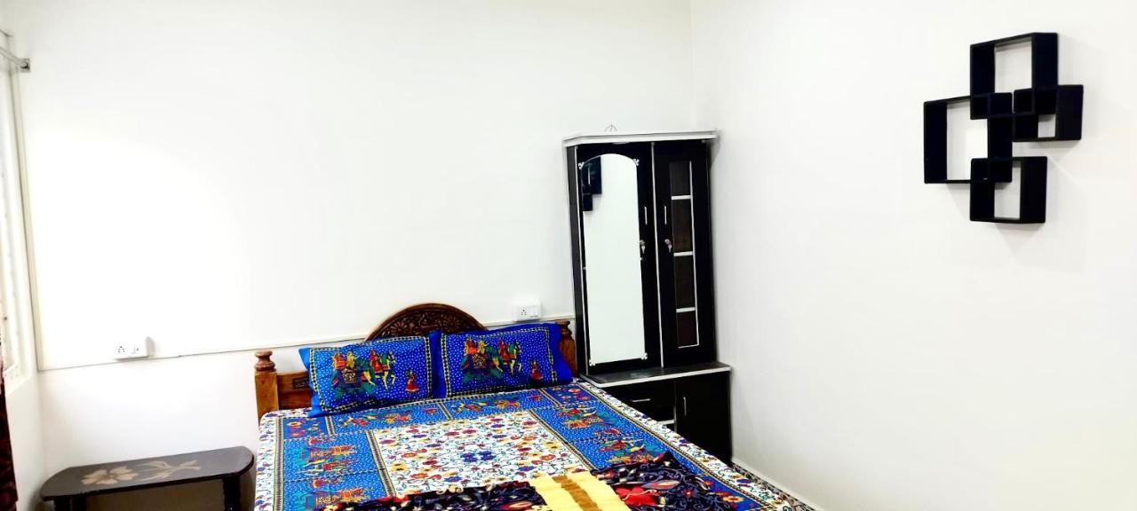 Готель Kavieya Residency Purnankuppam Екстер'єр фото