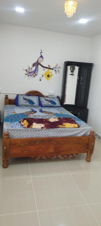 Готель Kavieya Residency Purnankuppam Екстер'єр фото