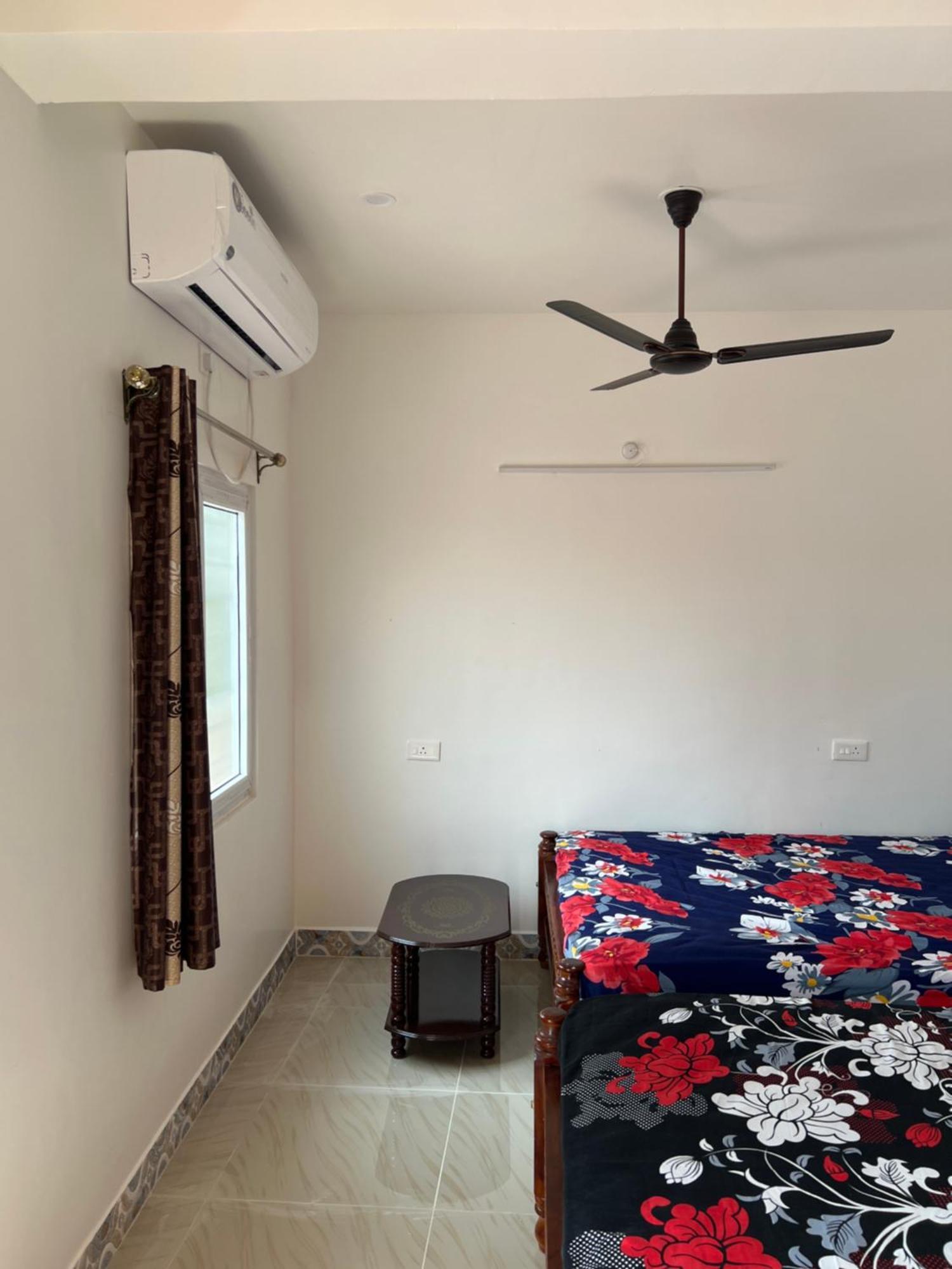 Готель Kavieya Residency Purnankuppam Екстер'єр фото