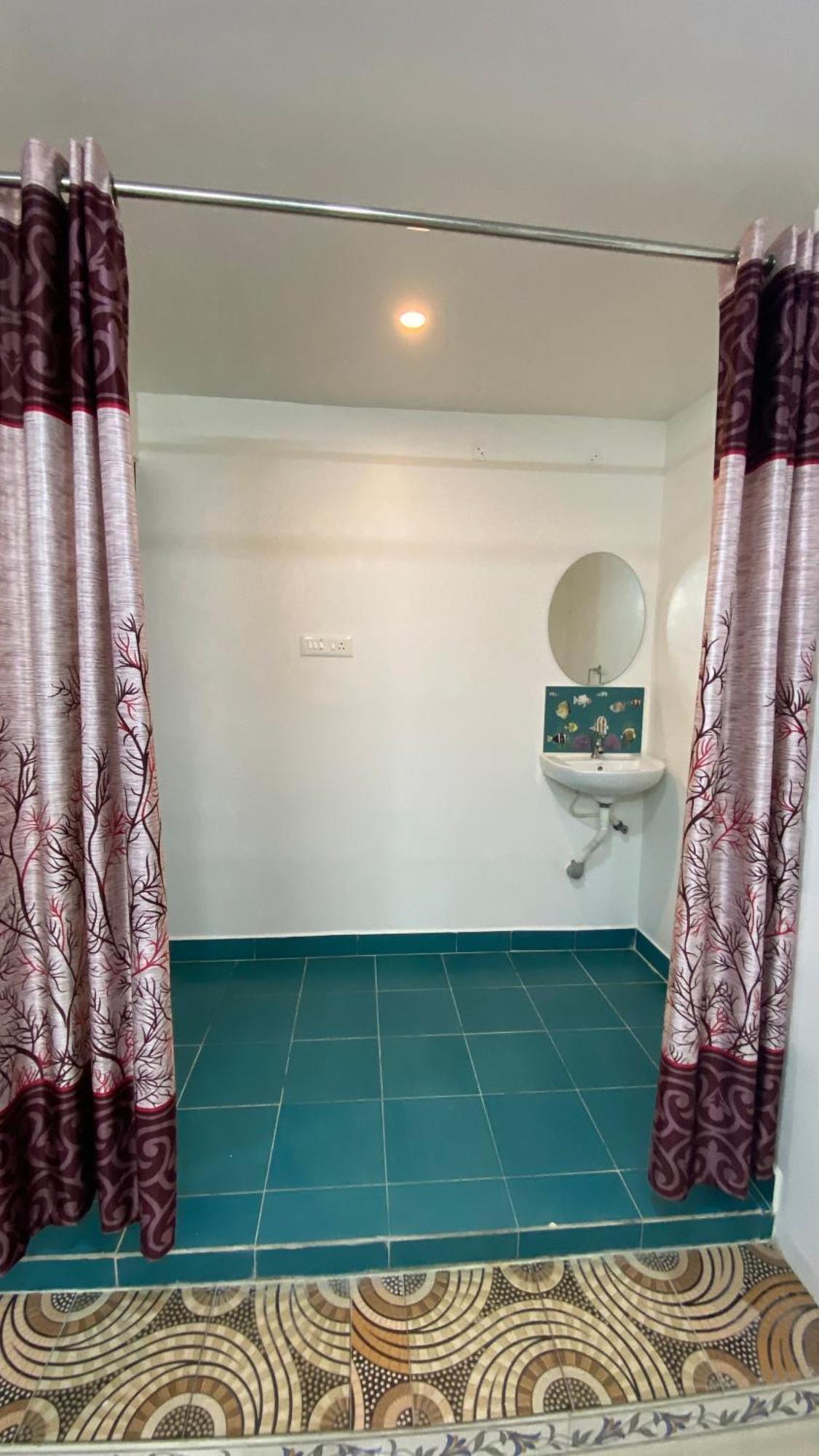 Готель Kavieya Residency Purnankuppam Екстер'єр фото